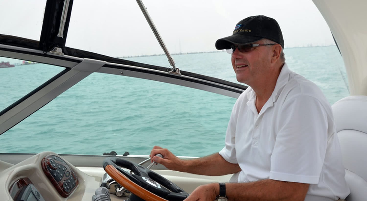 Professional Captains - WELCOME TO PINNACLE YACHTS