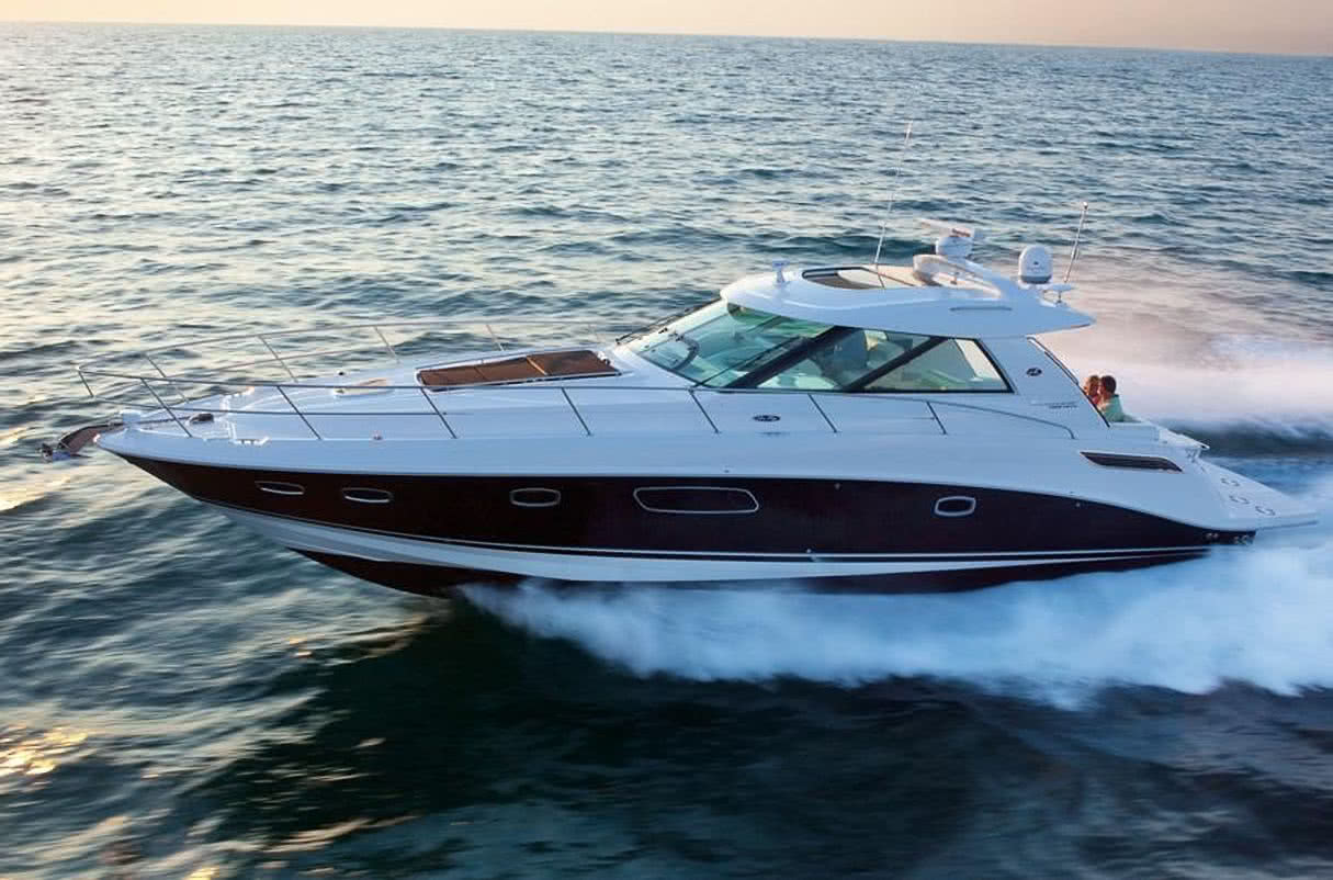 Pinnacle's Sea Ray Sundancer 450 Powerboat - WELCOME TO PINNACLE