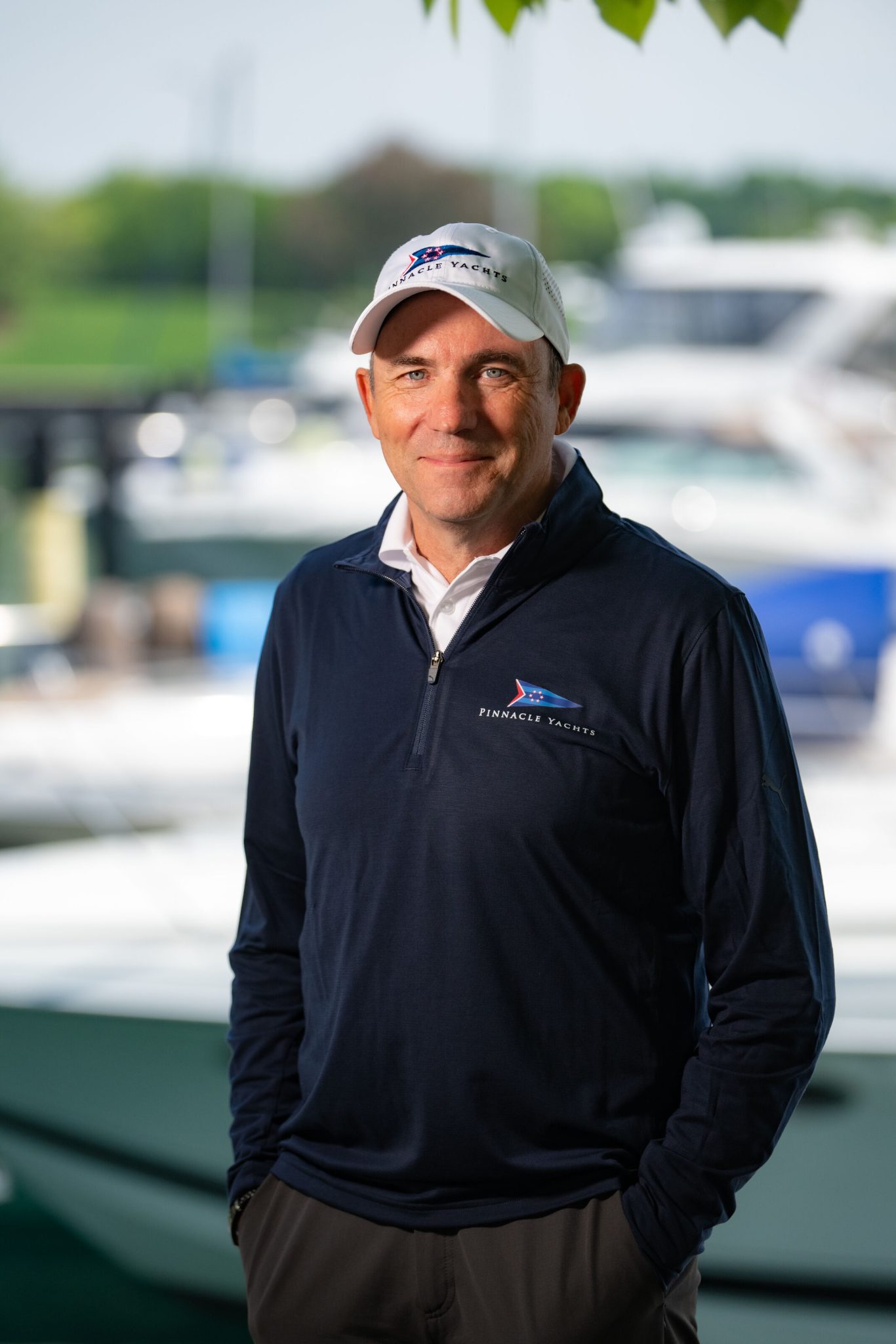Professional Captains - WELCOME TO PINNACLE YACHTS
